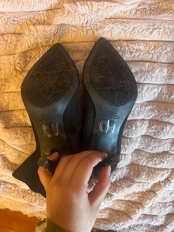 Sock Boot Heels Black Size 6 - Image 4