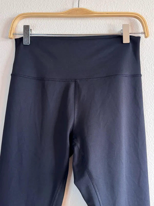 Alo Yoga 7/8 High-Waist Airlift Legging Black - Image 4