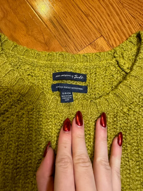 American Eagle Outfitters Sweater - Image 3