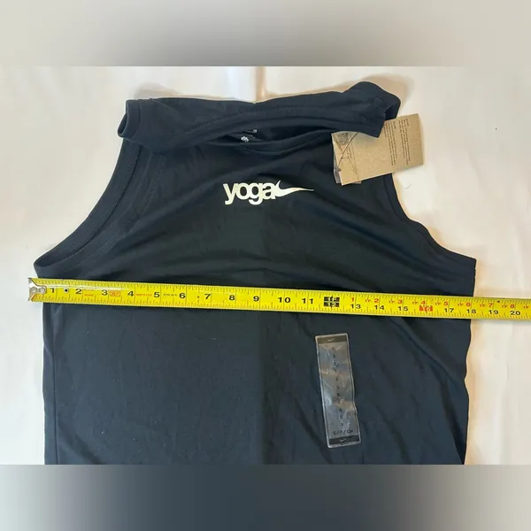 Nike Black Yoga NWT The Nike Tee Dri-Fit Yoga Tank Black Women’s Racerback Sz S - Image 5