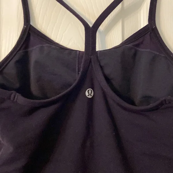 Lululemon Top size S used but good condition length 21” bust 24” - Image 5