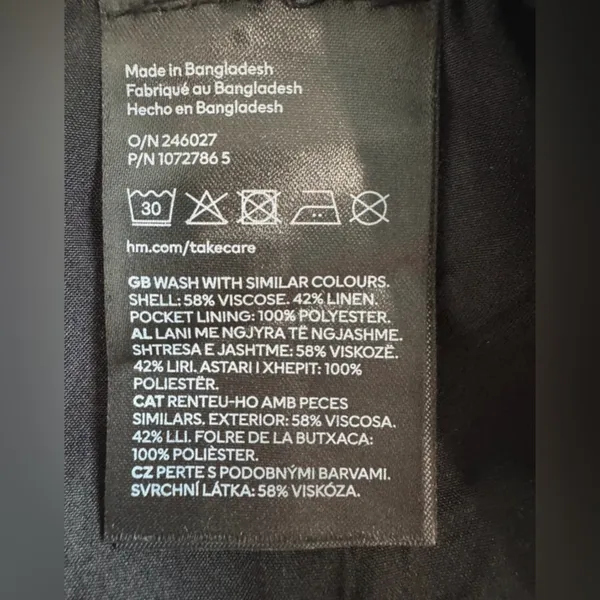 H&M Classic Black Mini Skirt Size‎ 6 - Image 8