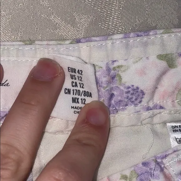 5/$30🎈 LOGG by H‎ & M women’s floral ankle pants size 12 - Image 6