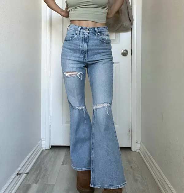 70s High Flare Levi’s Jeans - Image 5