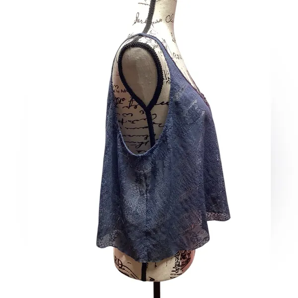 Free People cropped Retro Boho lace tank Blue. Size XS - Image 7