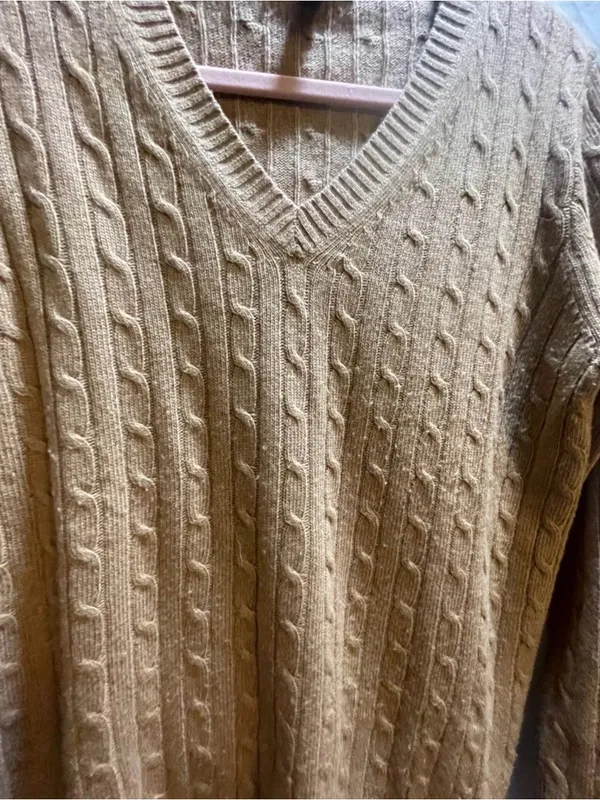 J. Crew Cable Knit V-Neck Sweater - Women’s Size Large ~ Cozy Fall Layering - Image 3