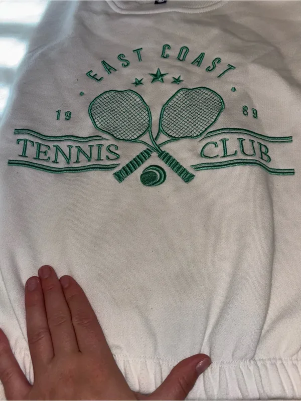 Garage Cropped Sweatshirt - Image 2