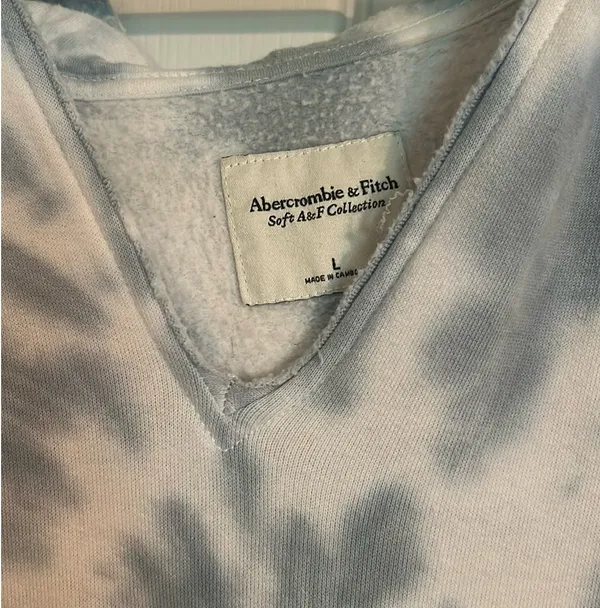 Abercrombie Lounge Matching Set - Image 2