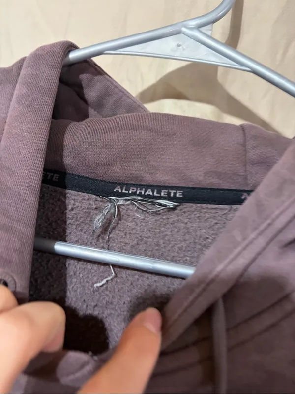 Alphalete sweatshirt - Image 2