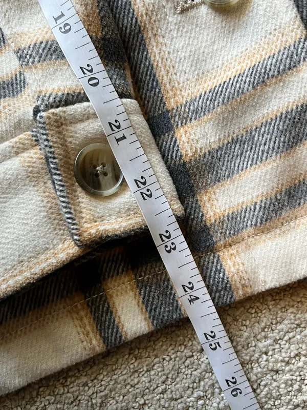 Old Navy Neutral Plaid Shirt Jacket Shacket Cream Tan Women’s Small - Image 7