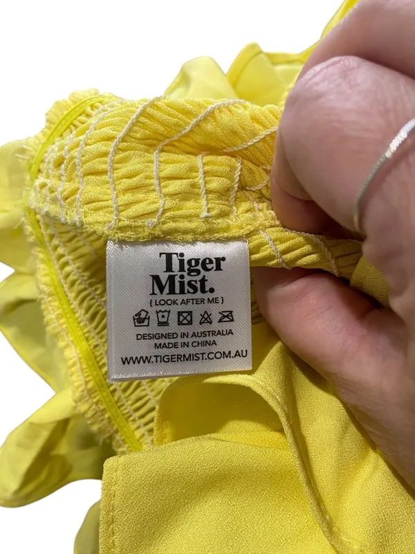 Tiger Mist Joslin Mini Dress Yellow Size XS Coquette Sabrina Carpenter Romantic - Image 4