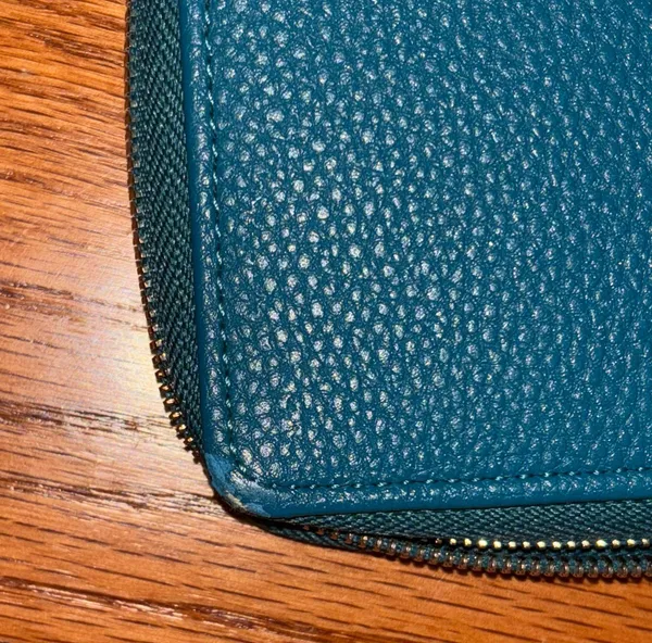Jewell Wristlet Blue - Image 4