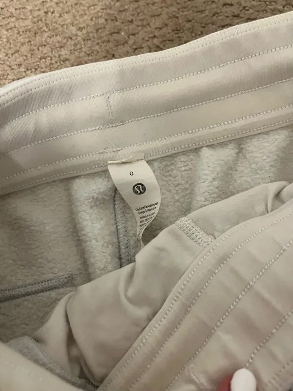 Lululemon grey sweatpants with adjustable waist - Image 3