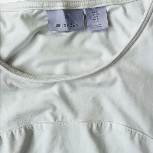 Athletic White Midi Dress with Pockets - Image 4