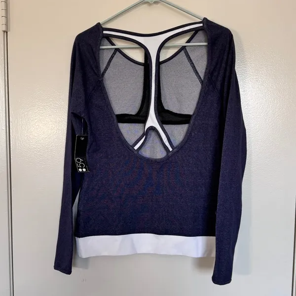 NWT Splits 59 Regan Double Racerback Sweatshirt in Navy/White Size Small - Image 2