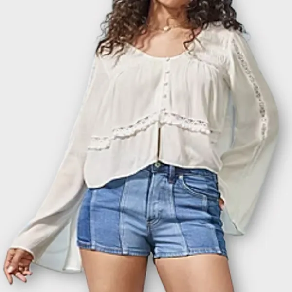 Arizona Women's Denim Shorts High Rise Size 11 - Image 3