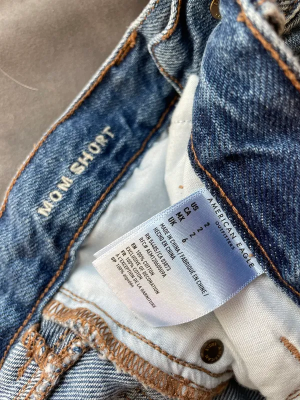 American Eagle mom shorts - Image 2