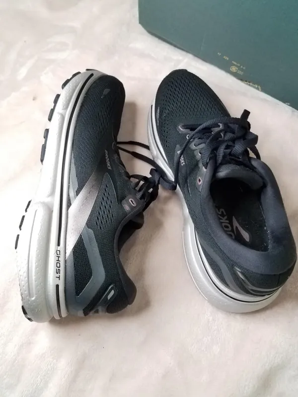 Brooks Ghost 15 Womens Size 7.5 Running Walking Shoes Black Athletic Sneakers - Image 3