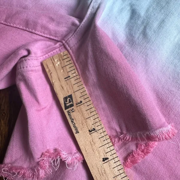 Judy Blue Shorts - Dip Dye Cut‎ Off -L - Image 3