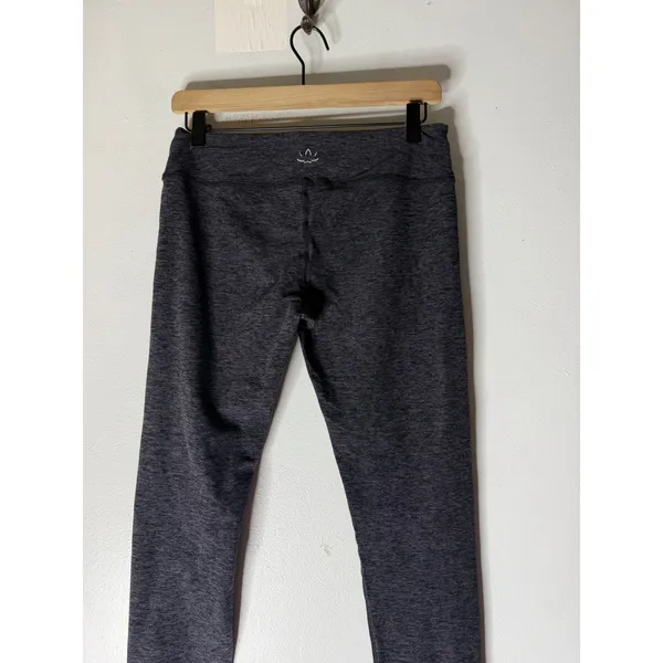 Beyond yoga‎ gray ankle leggings size Large - Image 2