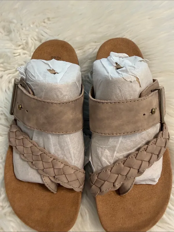 Earth Origins Oneida Taupe Braided Slide Sandals size 7 brand new - Image 8