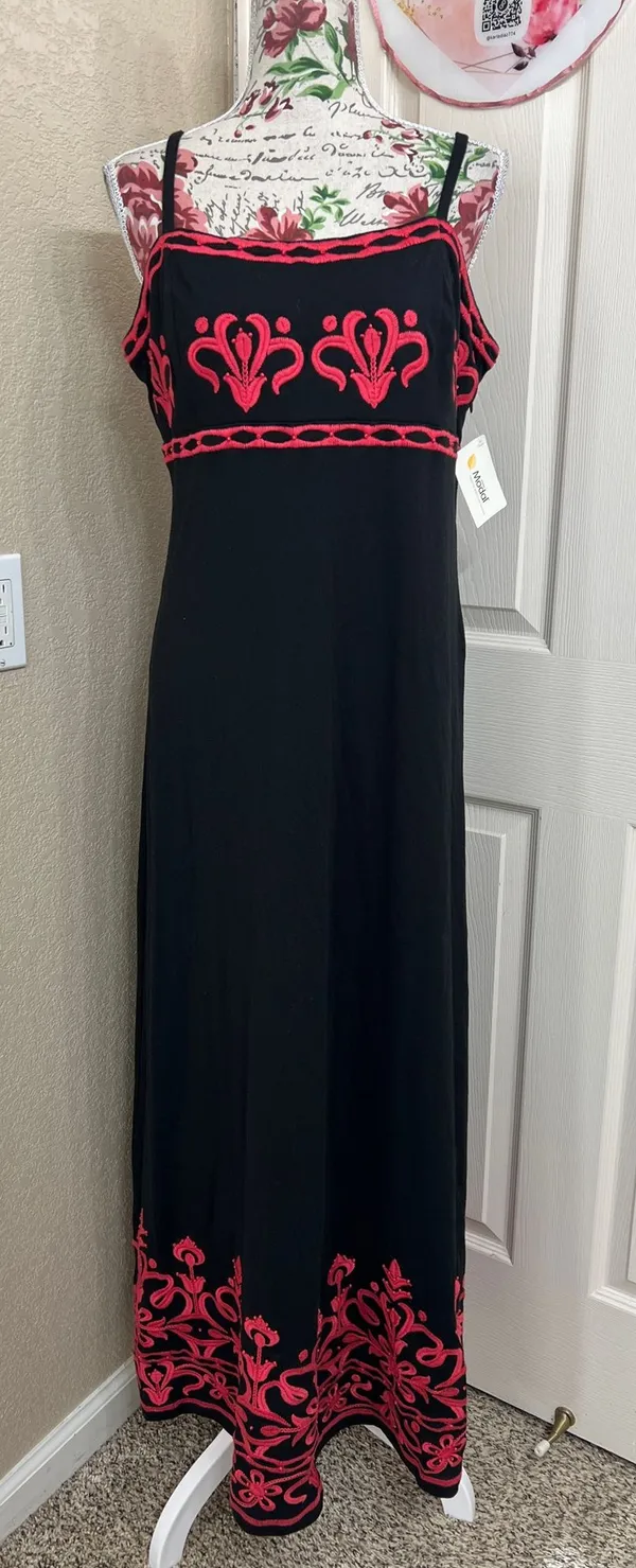INC International Concepts Black Maxi Dress with red Embroidery size L - Image 2