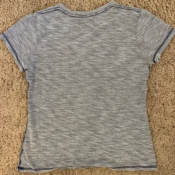 NFL Los Angeles Rams Women’s size Medium - Image 4