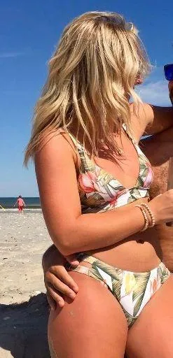 Tilly's Floral Bikini - Image 2