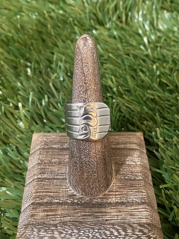 Ring Size 8 Silver - Image 3