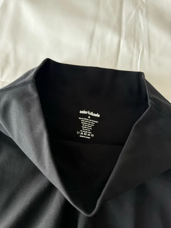 Black Solid Biker Shorts With Pocket Detail - Image 6