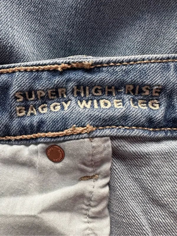 American Eagle Dreamy Drape Super High Rise Baggy Wide Leg Jeans size 18 short - Image 8