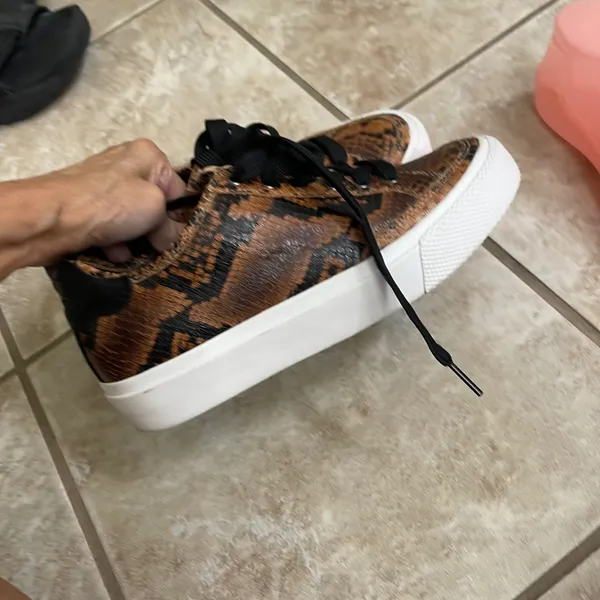 mens rag and bone‎ Snake Skin Sneakers 37EU Or 7 US Lace Up platform Laceup - Image 7