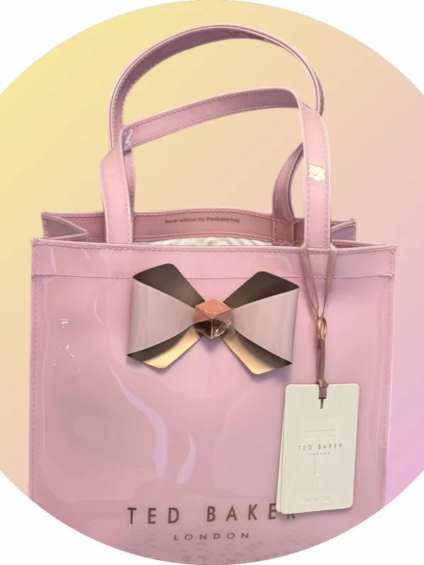 Ted Baker Pink Patent tote bag with Signature Bow Accent NWT - Image 2