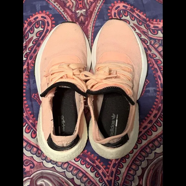 Adidas sneakers - Image 2