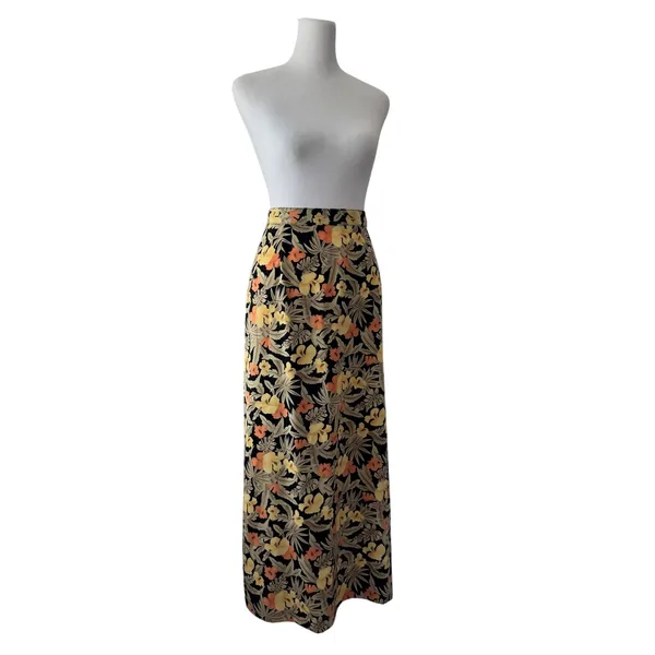 Vintage ‘90s Sag Harbor Orange, Yellow & Beige Tropical Floral Print Maxi Skirt - Image 6