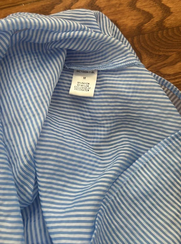 NWT THML Seersucker Blouse - Image 6