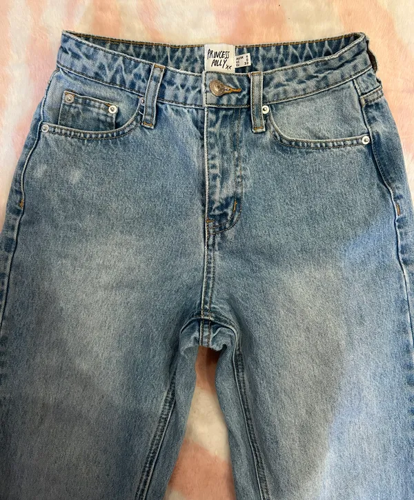 Princess Polly Calisto Straight Leg Jean Light Wash Denim - Image 4