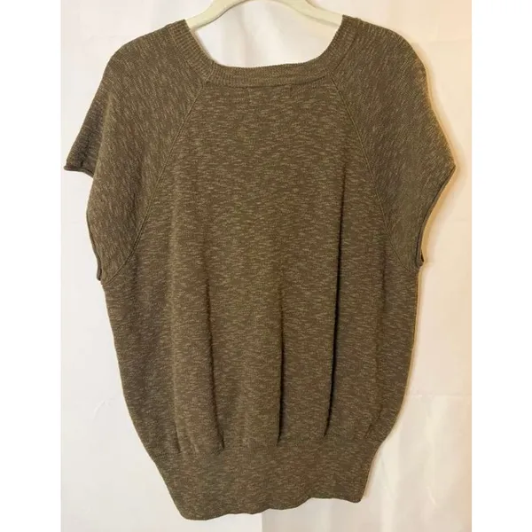 by Together Over and Out Short sleeved knit sweater crew neck sz. S in Green - Image 3