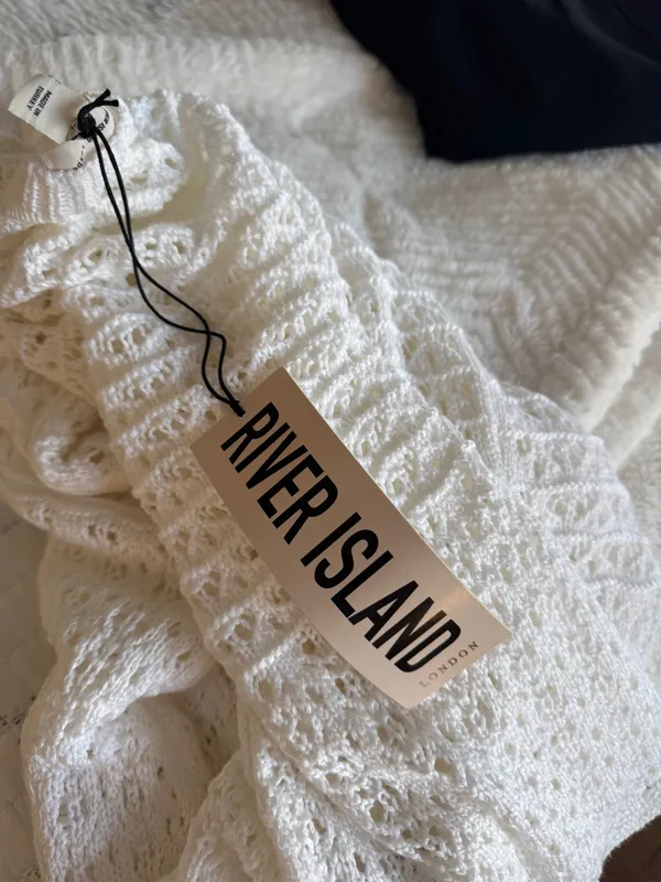 River Island White Flowy Sleeve Sweater - Image 3