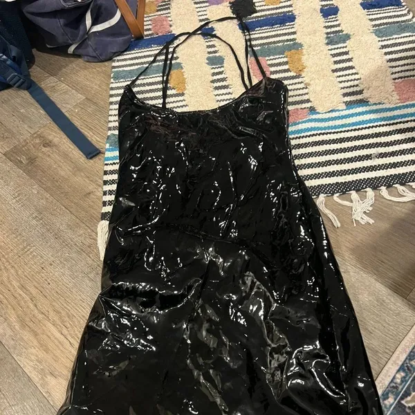 Oh polly size 4 black dress - Image 2