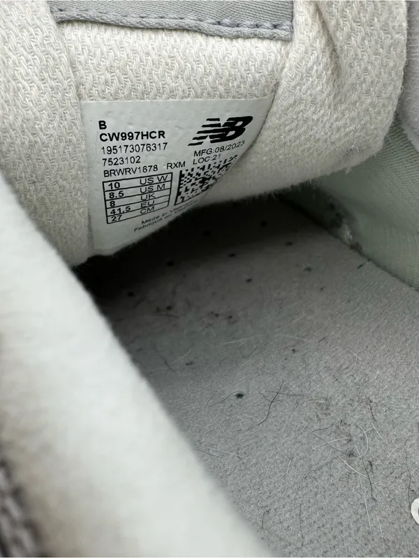 New Balance 997H Neutral Gray and White Sneakers Womens Size‎ 10 trendy chic - Image 7