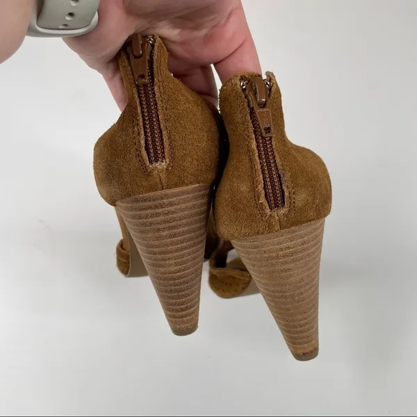 Seychelles Tan Suede Cone‎ Heels Size 9 - Image 5