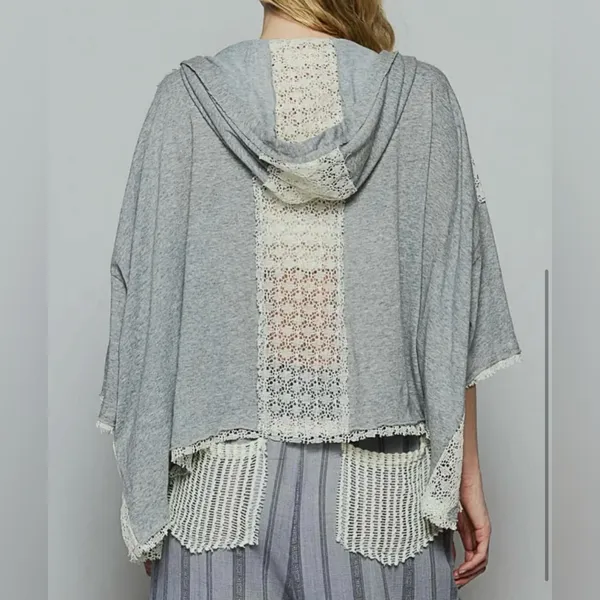 POL Gray Knit Top with Intricate Lace - Image 4