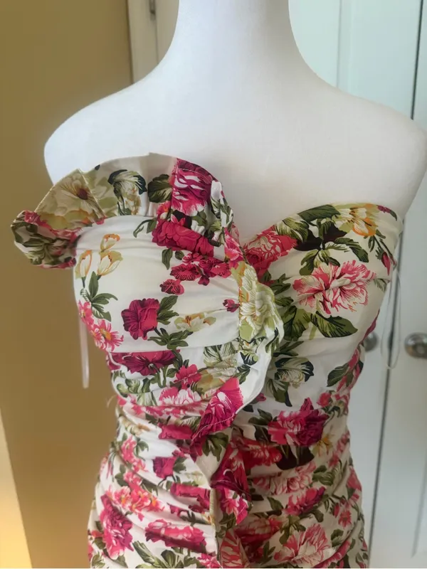 Floral Strapless Ruffle Mini Dress in White, Pink & Green - Image 4