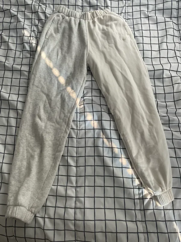 Hollister sweatpants - Image 2
