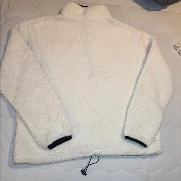 No Boundaries Juniors Plush Pullover quarter zip - Image 5