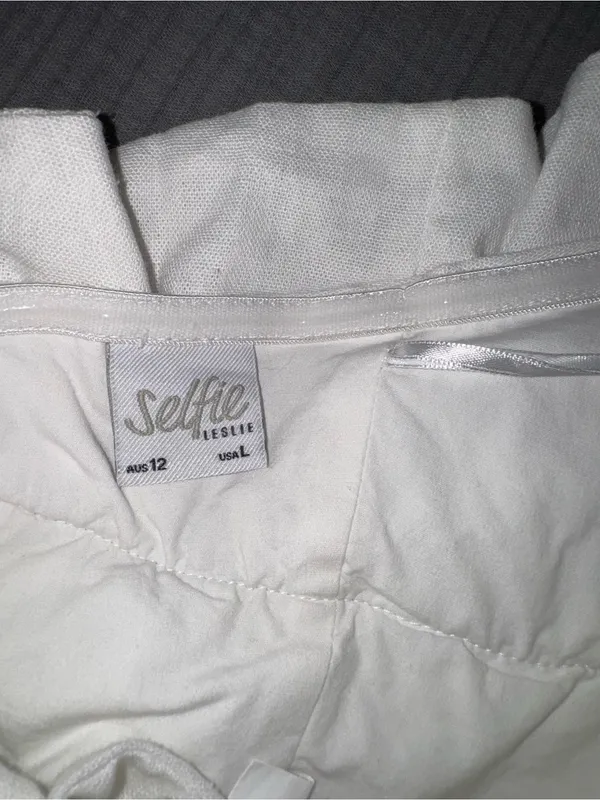 Selfie Leslie Off-Shoulder Ruffle Crop Top in Cream - Image 8