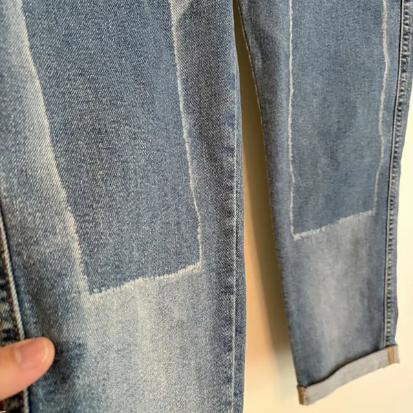 NWT Signature Levi Strauss Heritage Mid Rise Boyfriend Jeans Blue Distress 2 W26 - Image 2
