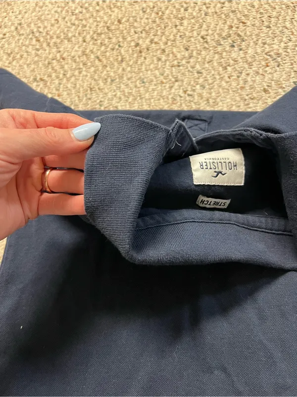 Hollister navy blue Short-Sleeve Button Down Polo - Image 6