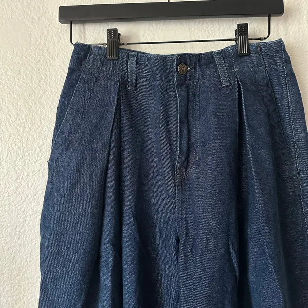 Free People New Spin Trouser Jeans Dark Wash Mid Rise Pleated Size 25 - Image 4